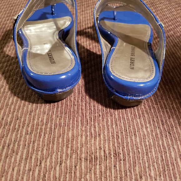 Ladies Sandals - Picture 5 of 13
